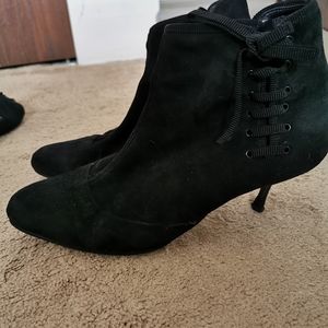 Salvadore Ferragamo Laced up booties